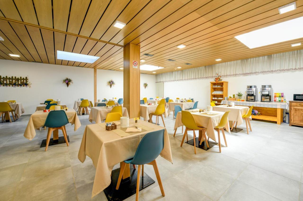 Bepy Hotel Garni Giustino Ngoại thất bức ảnh