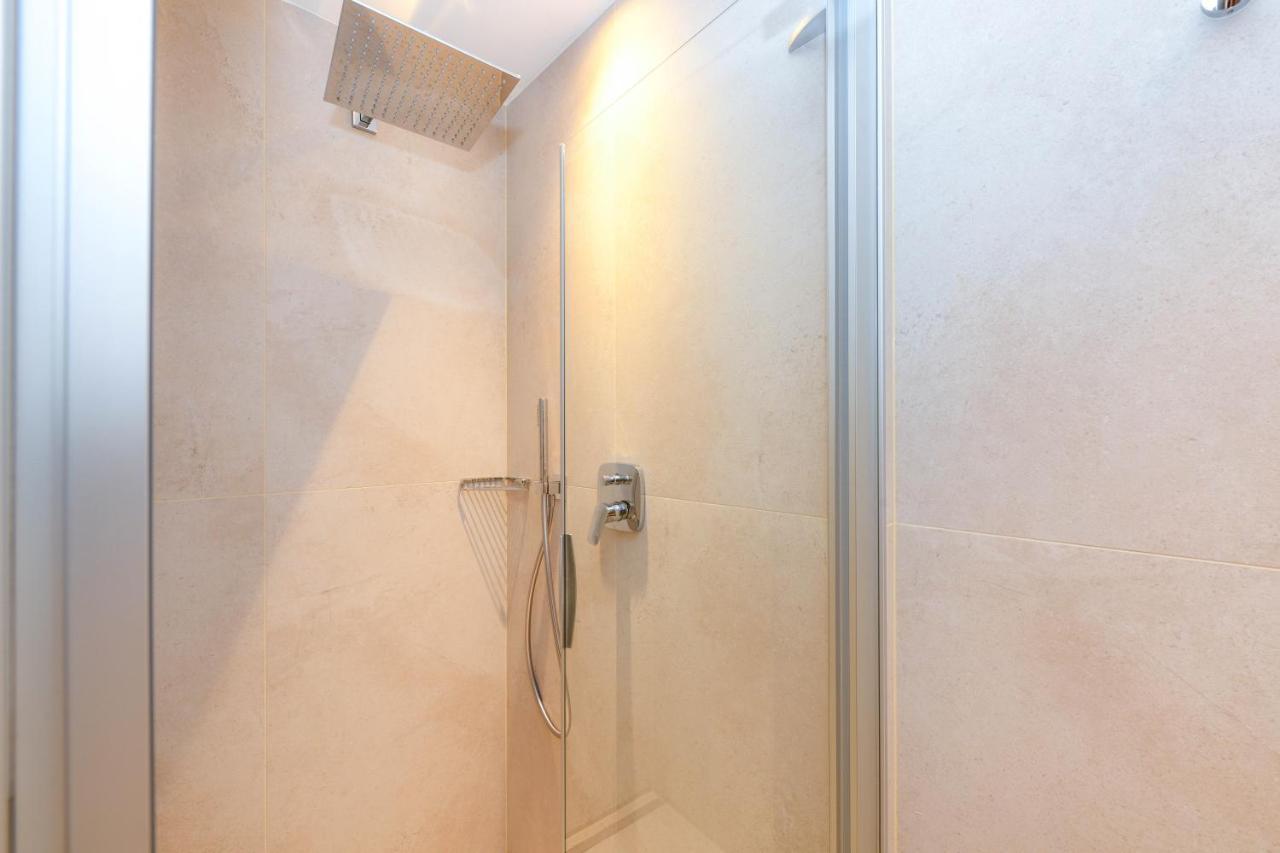 Bepy Hotel Garni Giustino Ngoại thất bức ảnh